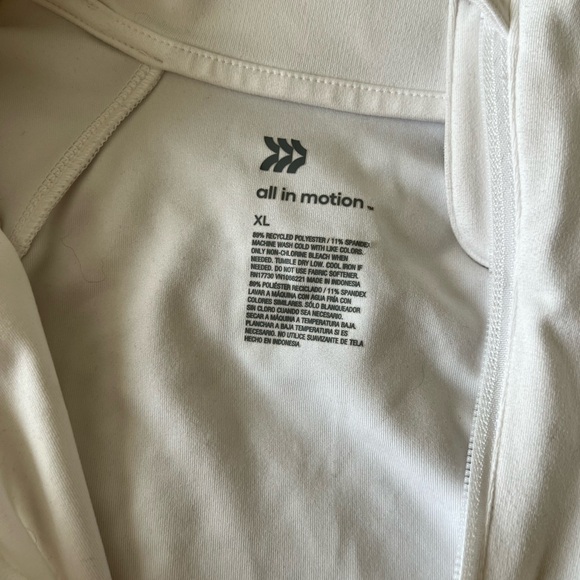 Target All in Motion White Quarter Zip Athletic Top - Picture 3 of 4